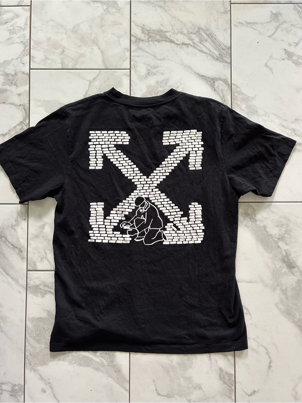 Off-White Seasonal Brick Laying Arrow Graphic Tee Virgil Abloh